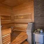 Villa Lovely In With Sauna *