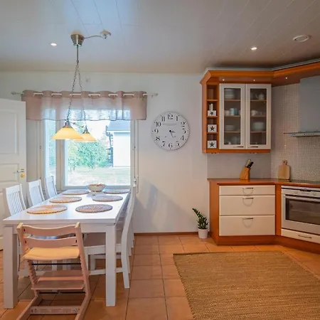 Villa Lovely In With Sauna *