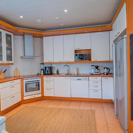 Lovely In With Sauna Βίλα