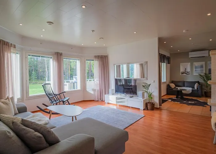 Villa Lovely In With Sauna